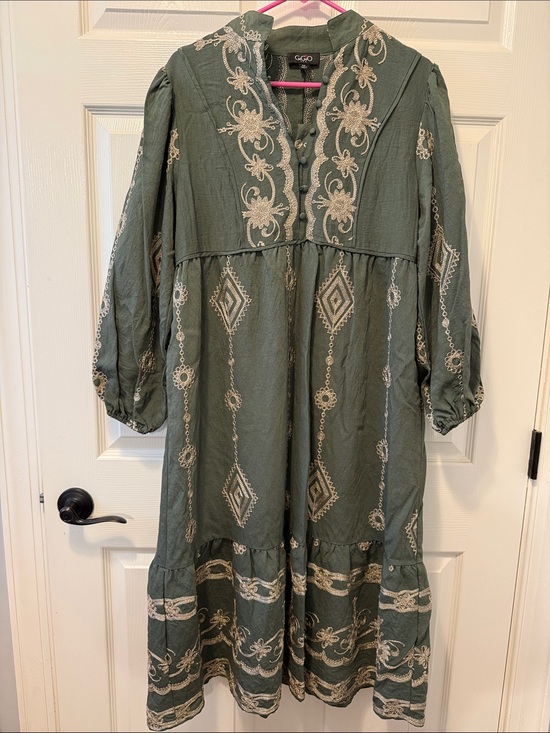 Gigio Dresses & Skirts - Olive and Cream Embroidered Maxi Dress